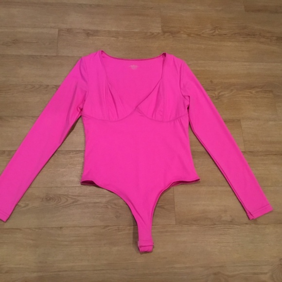 Pink Long Sleeve Bodysuit - Picture 4 of 6